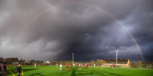 Dramatik unterm Regenbogen