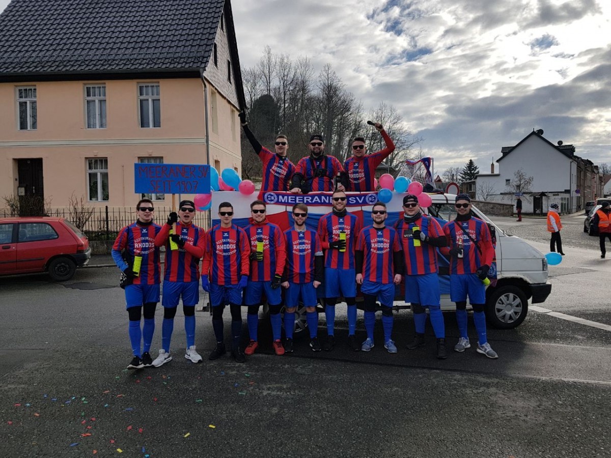 Meeraner SV erneut beim Straßenfasching