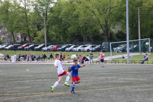 11.05.2016 Meeraner SV vs. Ebersbrunner SV