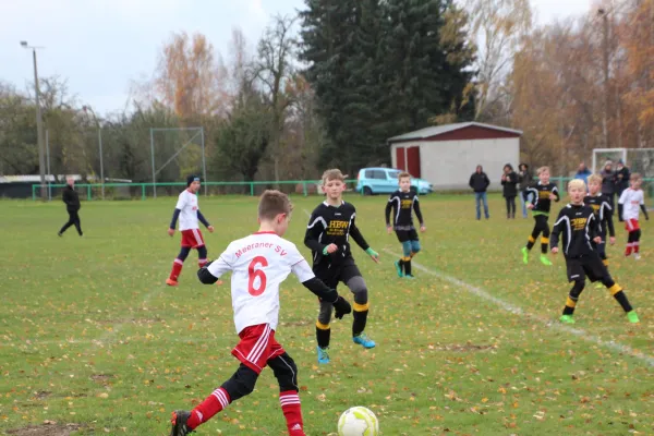 18.11.2017 SV Waldenburg 1844 II vs. Meeraner SV II